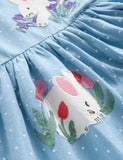 Vestido fofo com apliques de coelho