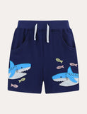 Shark-broderede bomuldshorts
