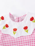Robe à carreaux brodée de fleurs